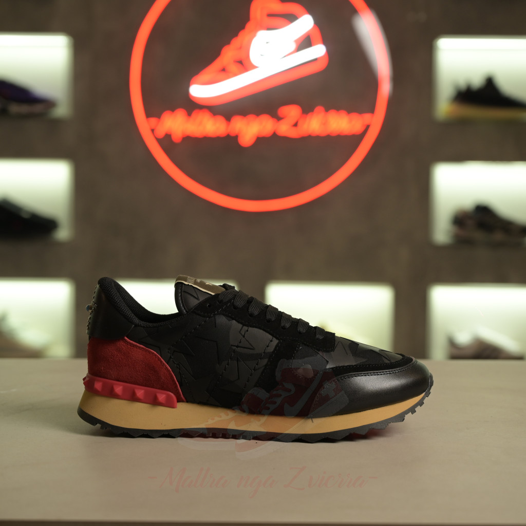 Valentino Rockrunner Stars