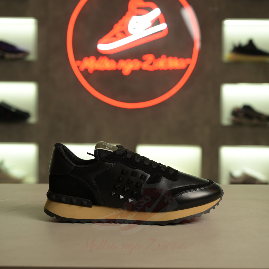 valentino rockrunner black cream